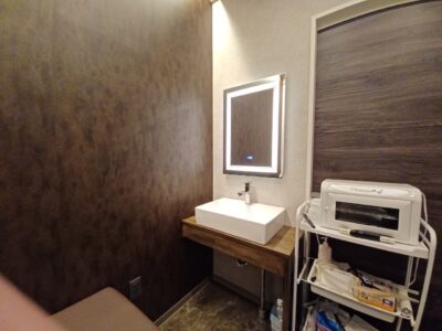 【新築】60坪未満の敷地内に建てるサロン用の離れ